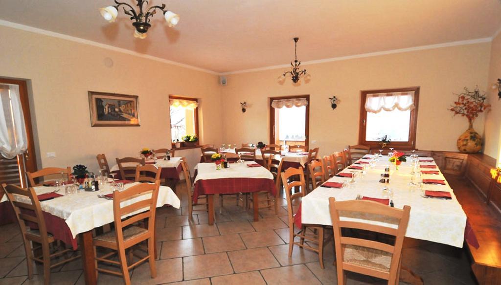 Agriturismo Al Bachero Belluno Eksteriør billede