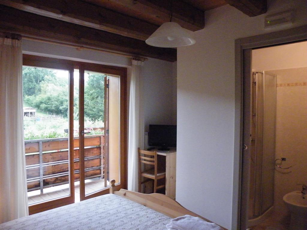 Agriturismo Al Bachero Belluno Eksteriør billede